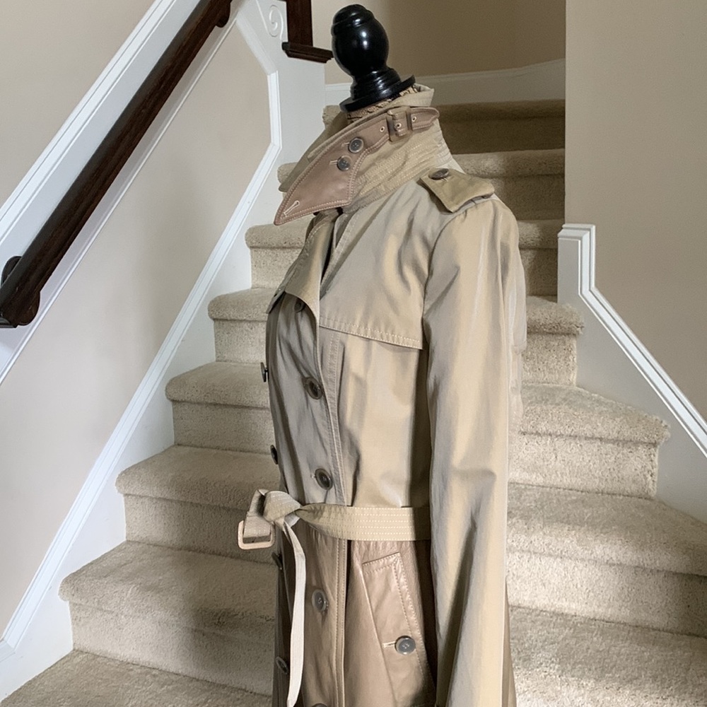Coach trench